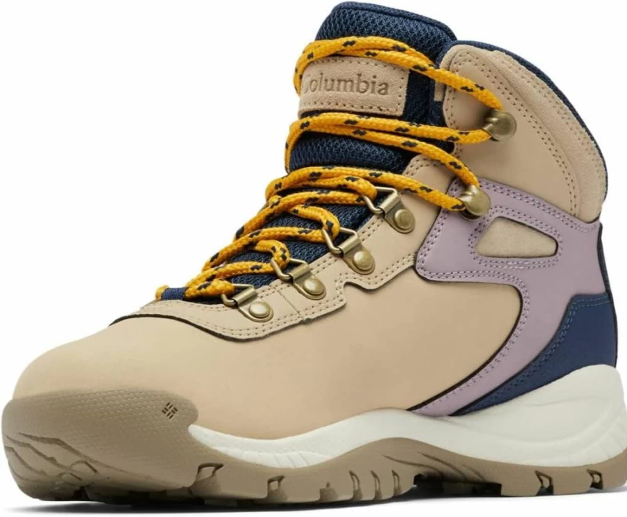 Columbia Women's Newton Ridge Plus Waterproof Hiking Boots - Lightweight Trekking Shoes for Outdoor Trails